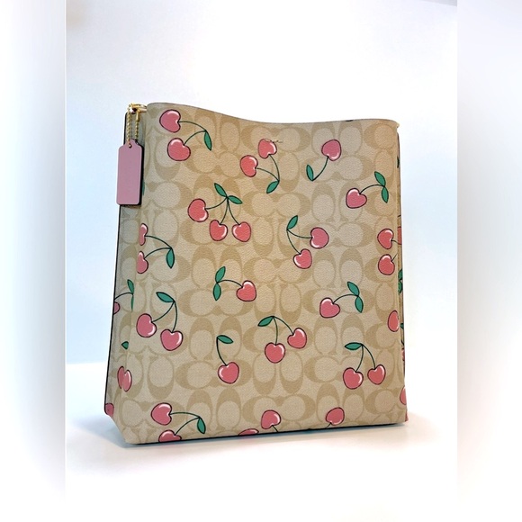 Coach Cherry Signature Bucket - Picture 5 of 14